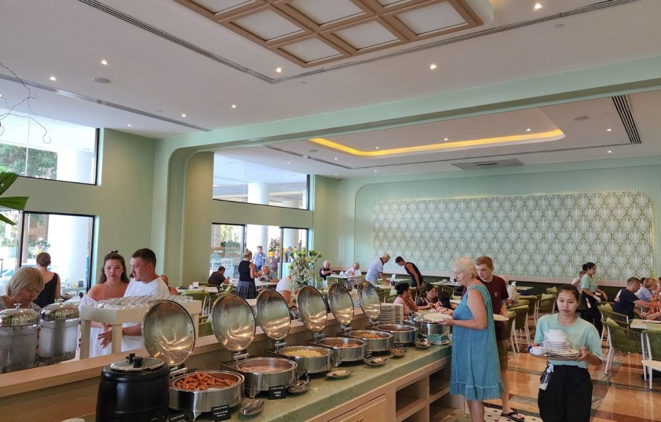 การ์เดน ซีวิว รีสอร์ต (Garden Sea View Resort)