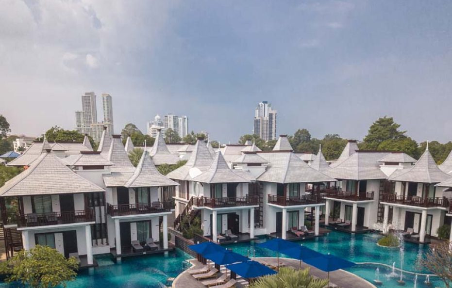 โรงแรม ซีทรู บาย เดอะซายน์ โฮเทล พัทยา (Z Through By The Zign Hotel)