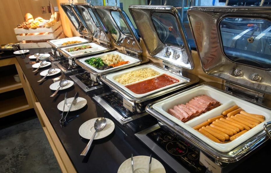 โรงแรมแกลเลอเรีย 12 (Galleria 12 Sukhumvit Bangkok by Compass Hospitality)