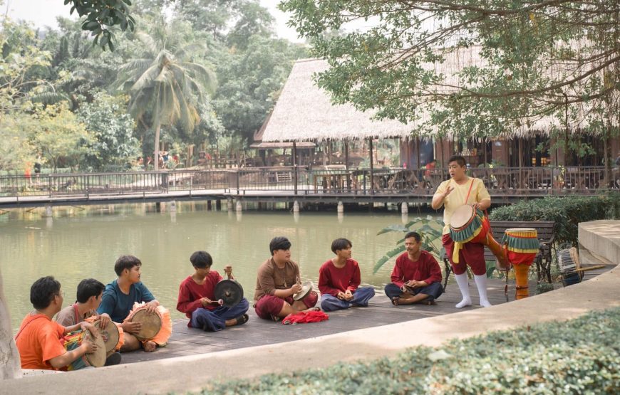 เมืองมัลลิกา ร.ศ. ๑๒๔