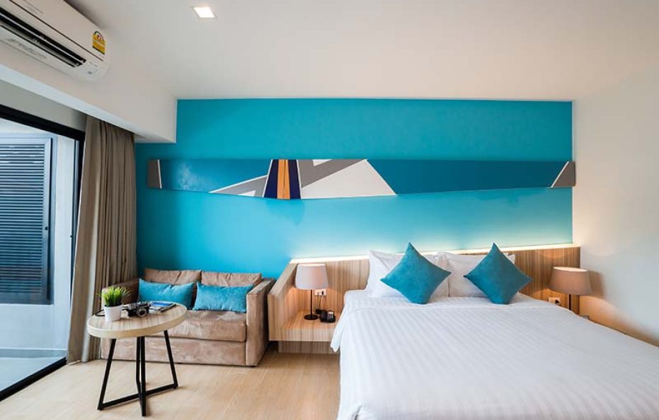 Deluxe Premier Pool View