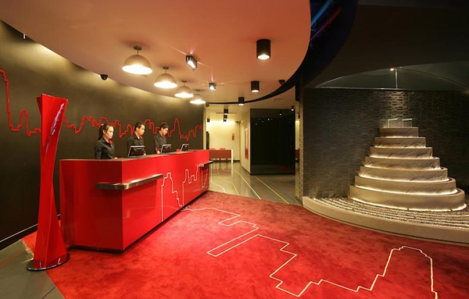 โรงแรม แกเลอเรีย เท็น(Galleria 10 Sukhumvit by Compass Hospitality)