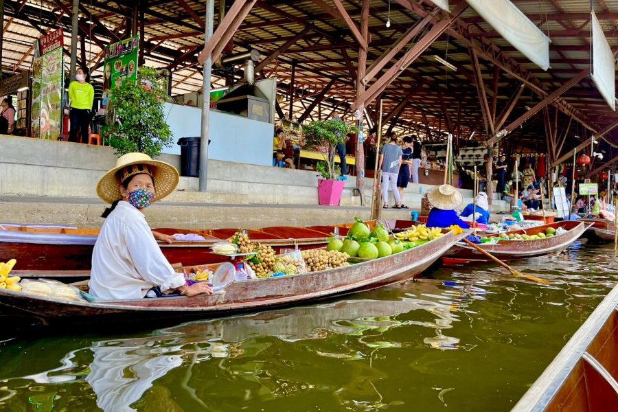 ตลาดแม่กลอง ตลาดน้ำดำเนินสะดวก ข้าวสาร