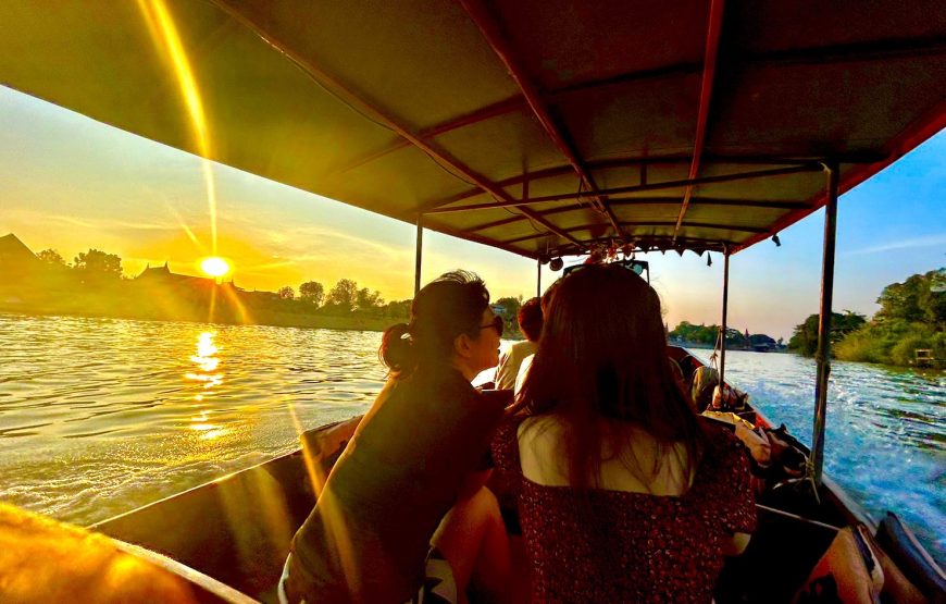 ทัวร์พระบรมมหาราชวัง – วัดโพธิ์ – วัดอรุณ + ล่องเรือแม่น้ำเจ้าพระยา