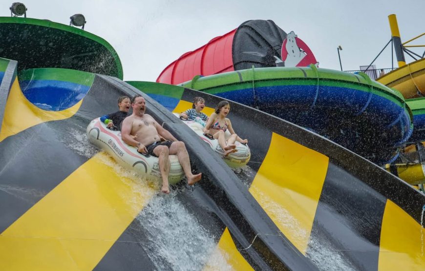 โคลัมเบีย พิคเจอร์ส อควาเวิร์ส