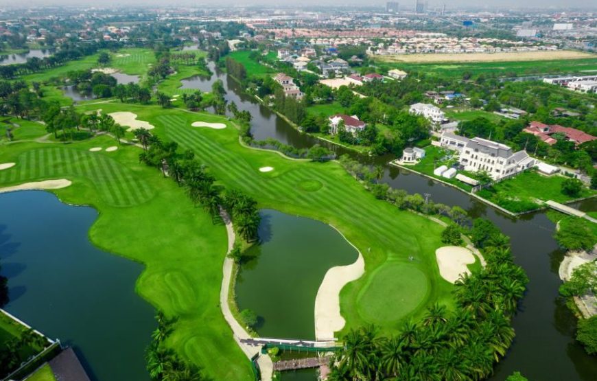 สนามกอล์ฟ ซัมมิท วินด์มิลล์ กอล์ฟ คลับ