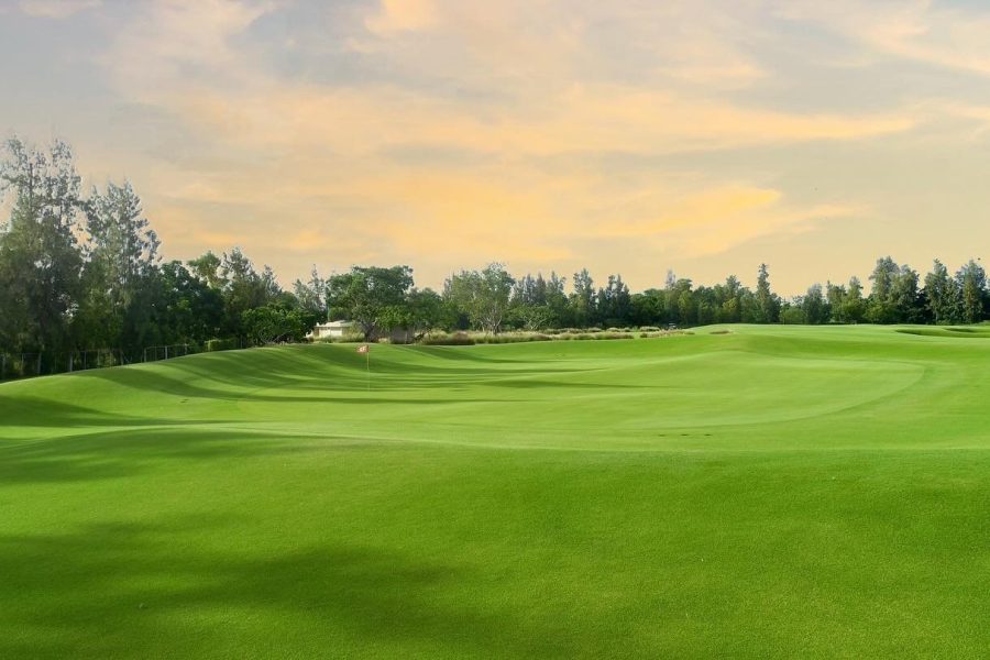 สนามกอล์ฟ บ้านระกาศ คลับ