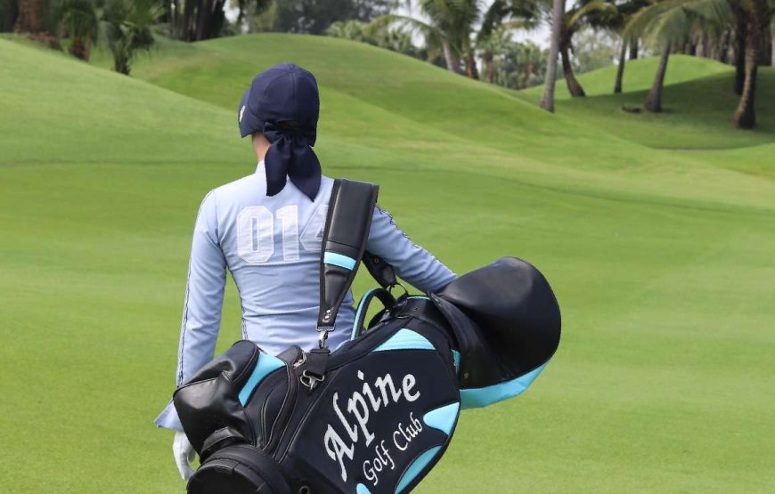 สนามกอล์ฟ อัลไพน์ กอล์ฟ แอนด์ สปอร์ต คลับ