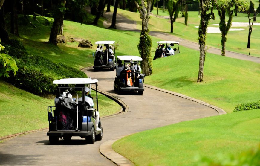 สนามกอล์ฟ อัลไพน์ กอล์ฟ แอนด์ สปอร์ต คลับ