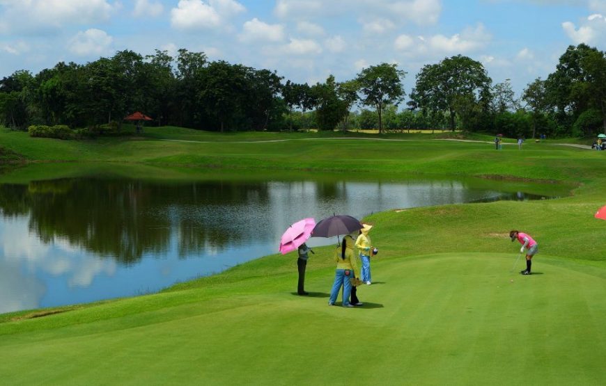 สนามกอล์ฟ บางไทร คันทรีคลับ