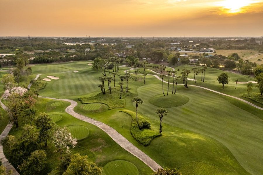 สนามกอล์ฟนิกันติ