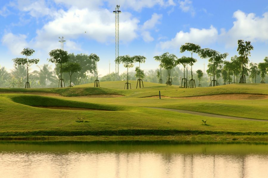 สนามกอล์ฟราชคราม