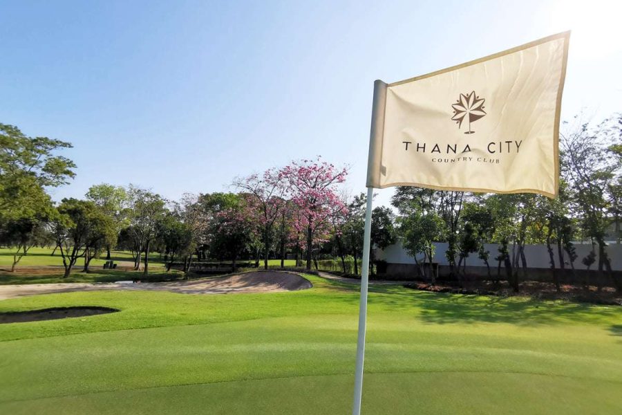 สนามกอล์ฟ ธนาซิตี้ คันทรี คลับ