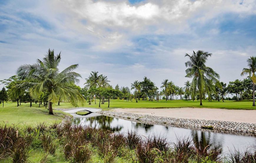 สนามกอล์ฟ รอยัล เลคไซด์ กอล์ฟ คลับ