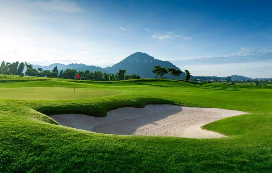 สนามกอล์ฟ  ชีจรรย์ กอล์ฟ รีสอร์ท