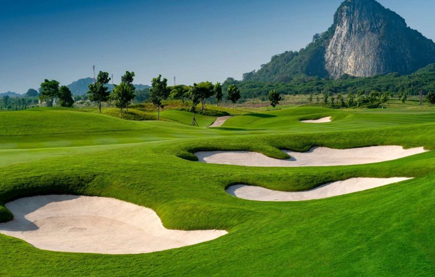 สนามกอล์ฟ  ชีจรรย์ กอล์ฟ รีสอร์ท