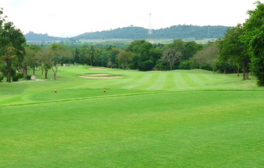 ปัตตาเวีย เซ็นจูรี่ กอล์ฟ คลับ