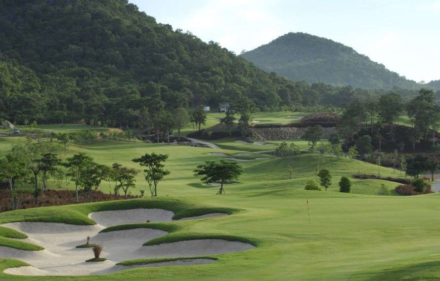 แบล็คเมาท์เท่น กอล์ฟ คลับ