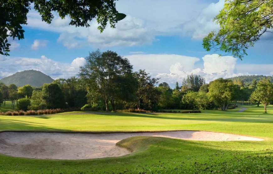 สนามกอล์ฟ เทรชเชอร์ฮิลล์ กอล์ฟ แอนด์ คันทรีคลับ