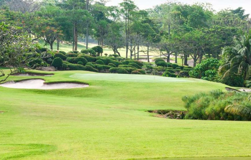 สนามกอล์ฟ ระยอง กรีน วัลเล่ย์ คันทรี คลับ