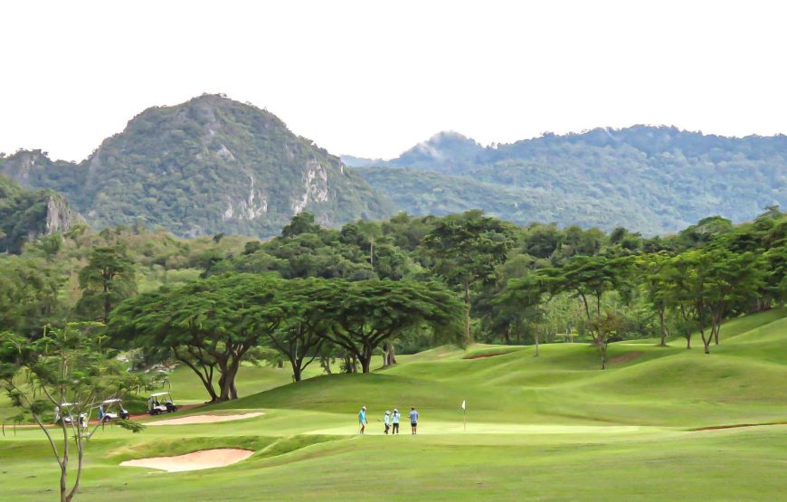 เขาใหญ่ คันทรี่คลับ”