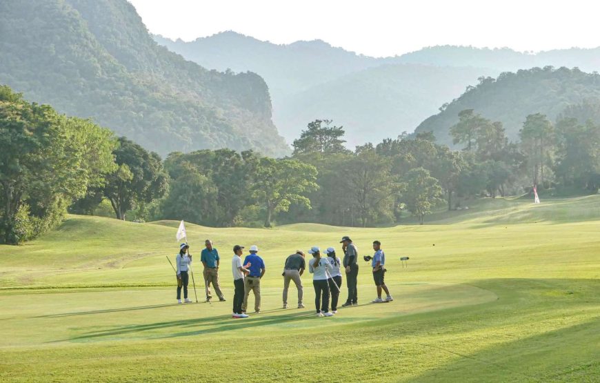 เขาใหญ่ คันทรี่คลับ”