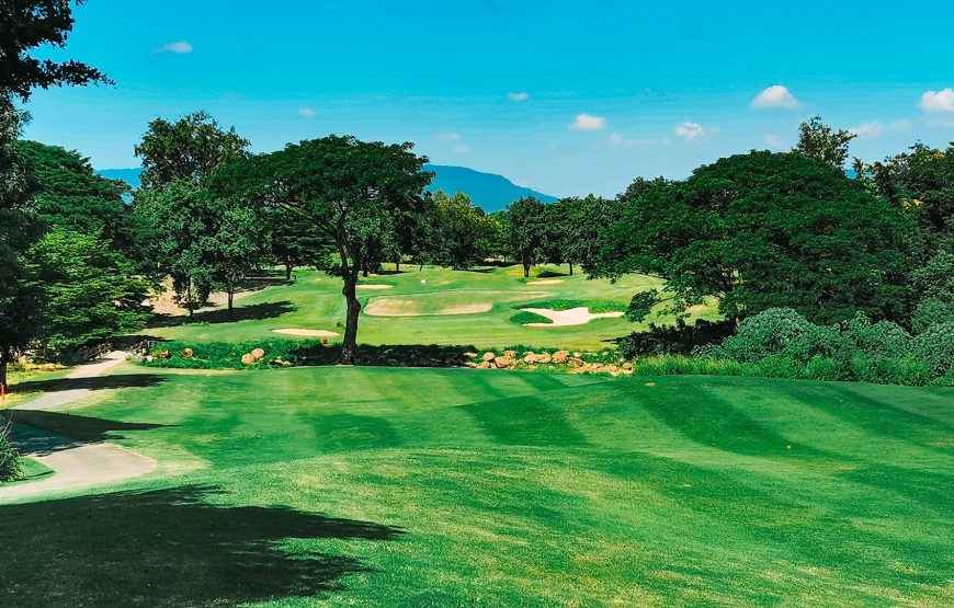 เมาน์เท่นครีก กอล์ฟ รีสอร์ต