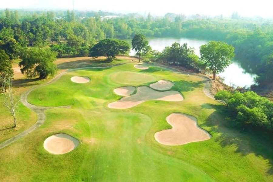 เลควิว รีสอร์ท แอนด์ กอล์ฟ คลับ