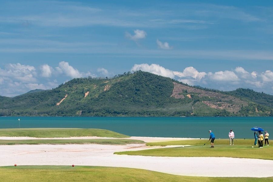 มิชชั่น ฮิลล์ ภูเก็ต กอล์ฟ รีสอร์ท แอนด์ สปา