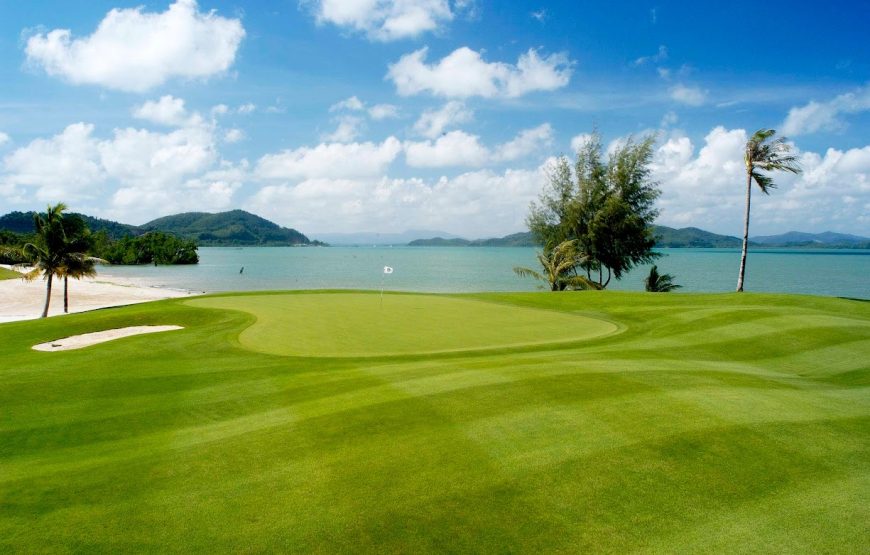 มิชชั่น ฮิลล์ ภูเก็ต กอล์ฟ รีสอร์ท แอนด์ สปา