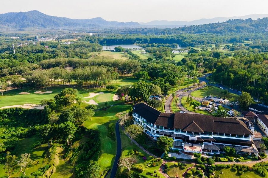 สนามกอล์ฟบลูแคนยอน คันทรี คลับ (เลค คอร์ส)