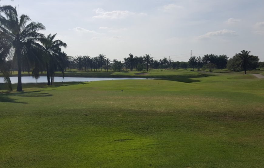 ธัญญะ กอล์ฟ คลับ