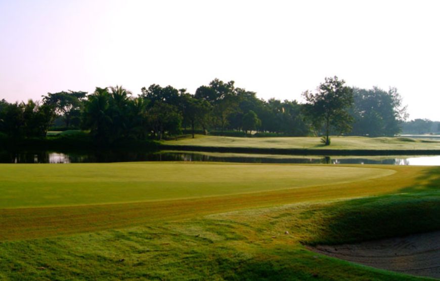 สนามกอล์ฟ เดอะวินเทจคลับ